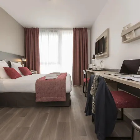 Odalys - Centre Palais Des Congres 3*